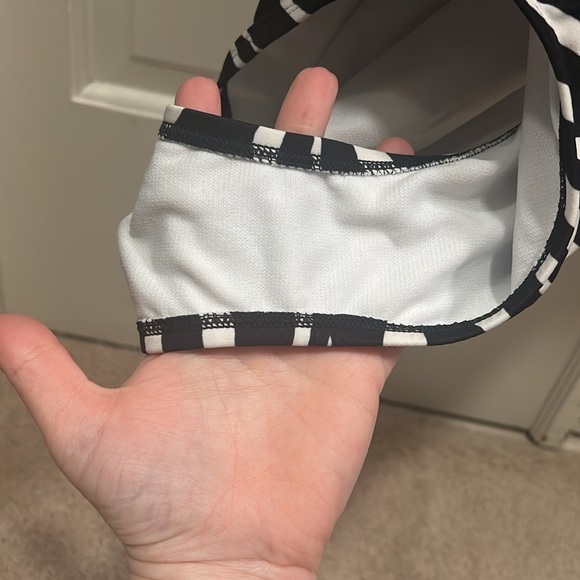 Vince Camuto one piece swim suit - Picture 7 of 7